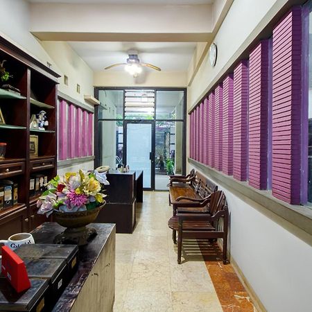 Tobana House Bintaro Hotel Джакарта Екстериор снимка