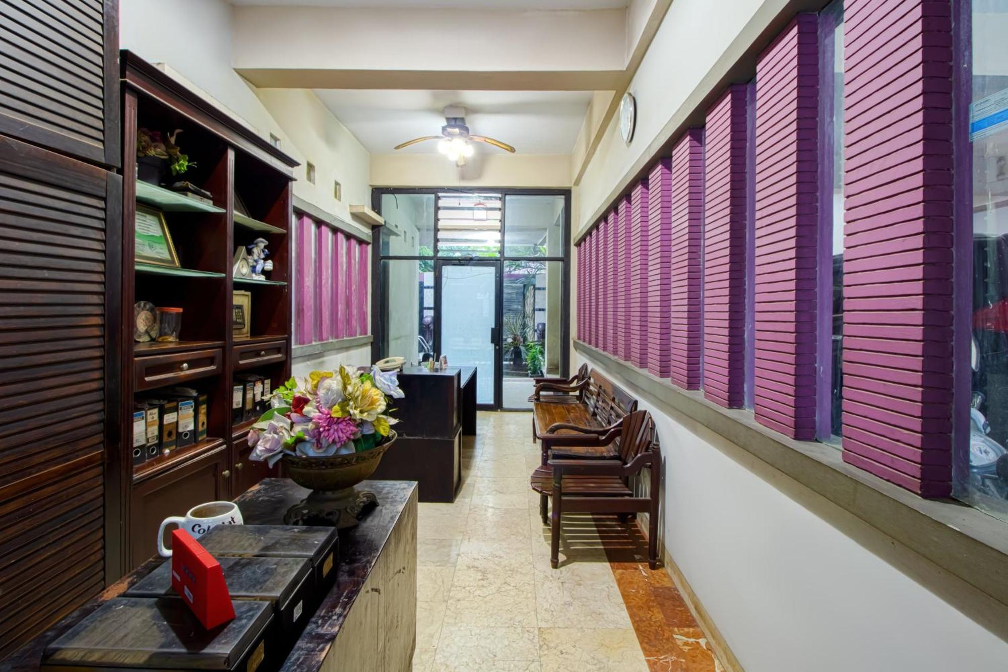 Tobana House Bintaro Hotel Джакарта Екстериор снимка